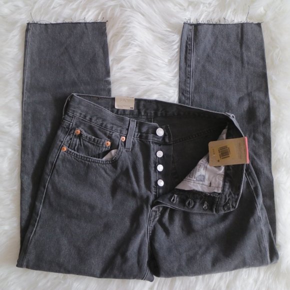 Levi's Women's Straight Leg Jeans - Black - Picture 6 of 10